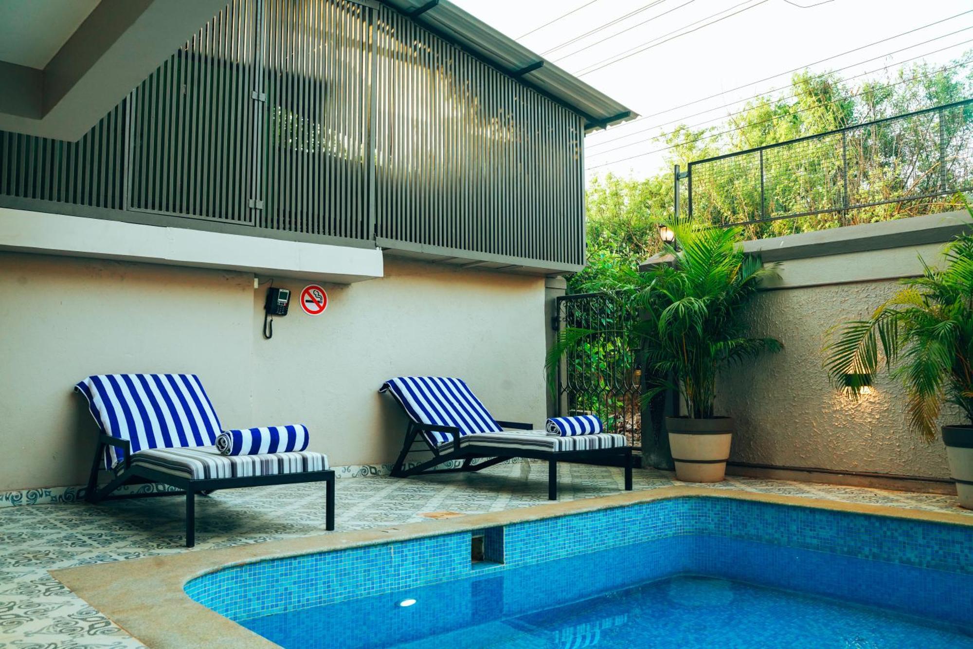 Ariena By Spree Hotels Goa Morjim Extérieur photo