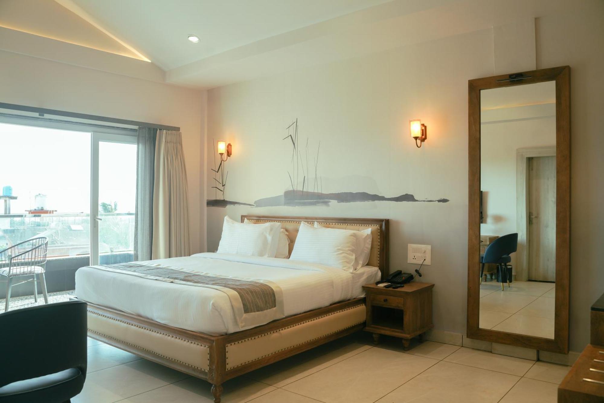 Ariena By Spree Hotels Goa Morjim Extérieur photo